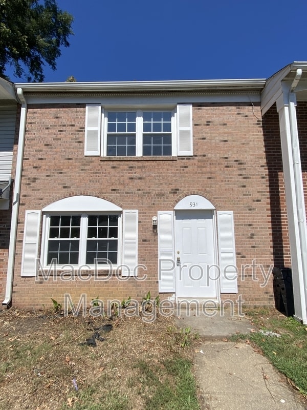 Building Photo - 931 Bellows Ave Rental