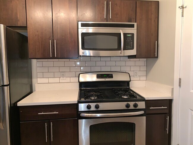 907 Euclid St NW Unidad 201