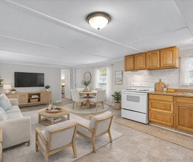 Photo - 10166 103rd St