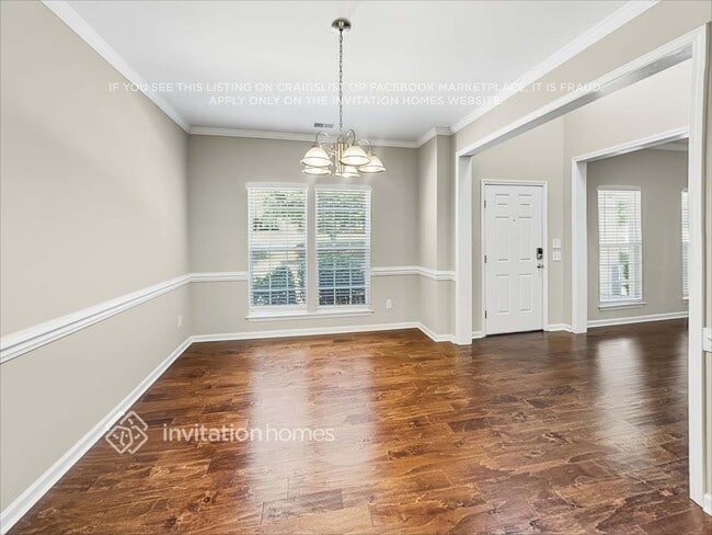 Photo - 6918 Olmsford Dr