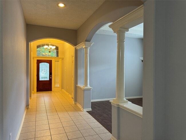 Photo - 2711 Kimbleton Ct