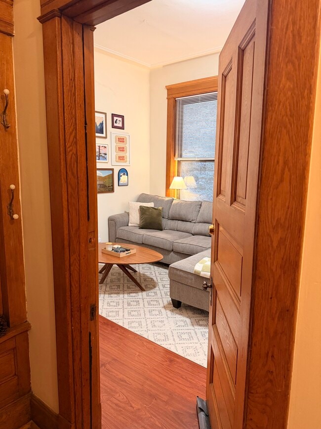 Photo - 1037 N Damen Ave Unit First Floor