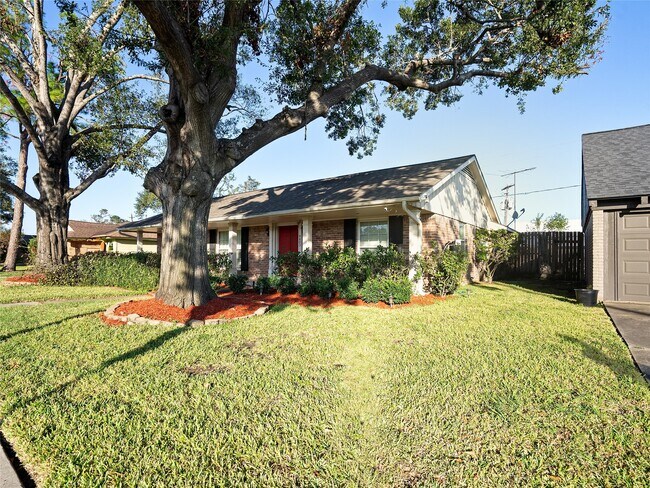 9403 Timberside Dr