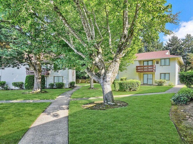 Walkway Foothills Apartments Portland OR