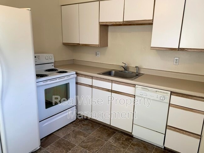 Photo - 801 Ashland St Unit 2