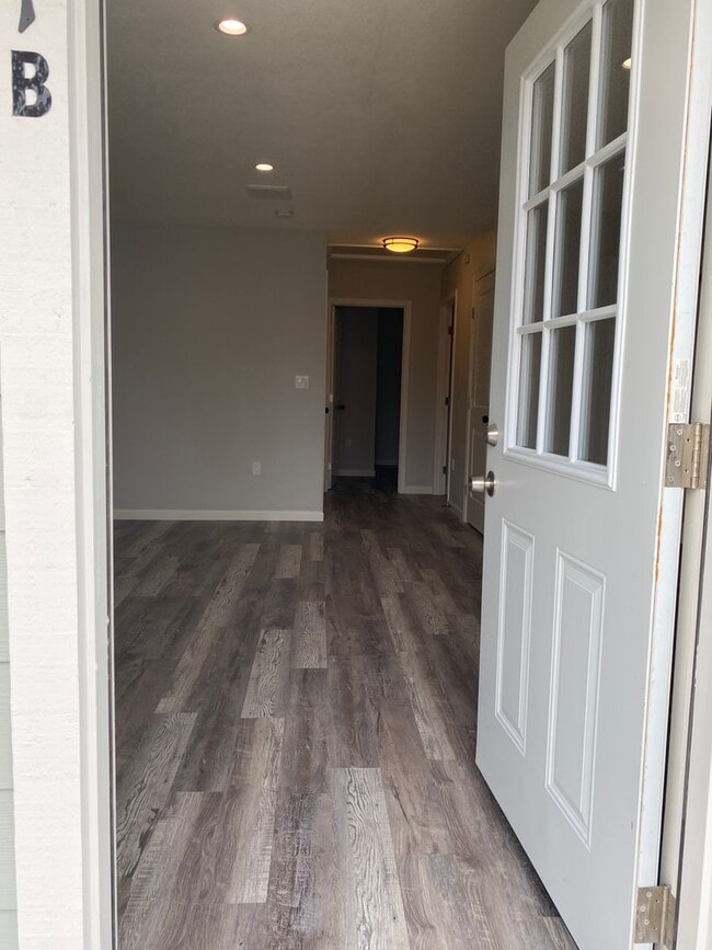 Photo - Coming Soon!!! High End Brand New 2Bed/1Bath Backyard Additional Dwelling Available NOW!