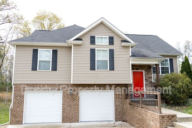 Photo - 10424 Fielding Rd House