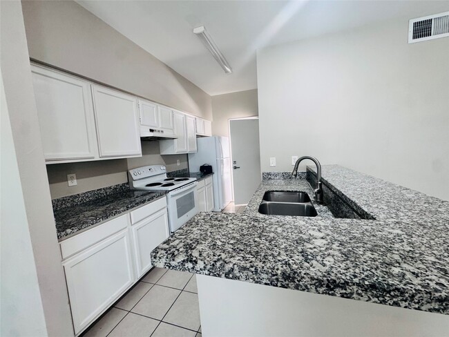 Photo - 7352 Regency Square Ct Unit 7352