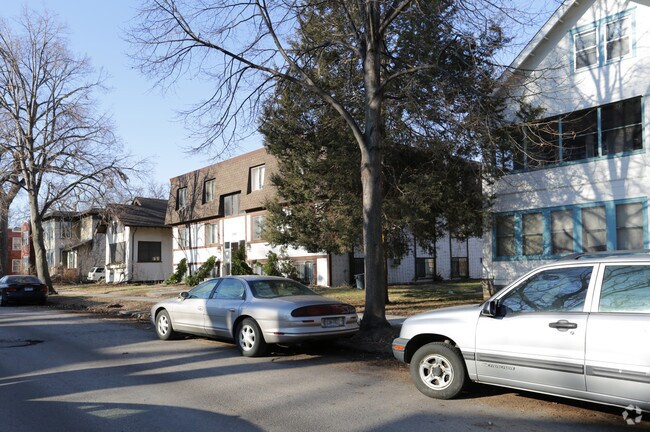 Photo - 2308 Garfield Ave S