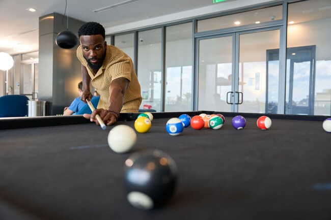 Photo - Nine Hollywood