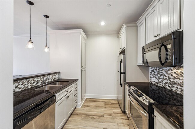 Photo - 2203 Dorrington St Unit 301