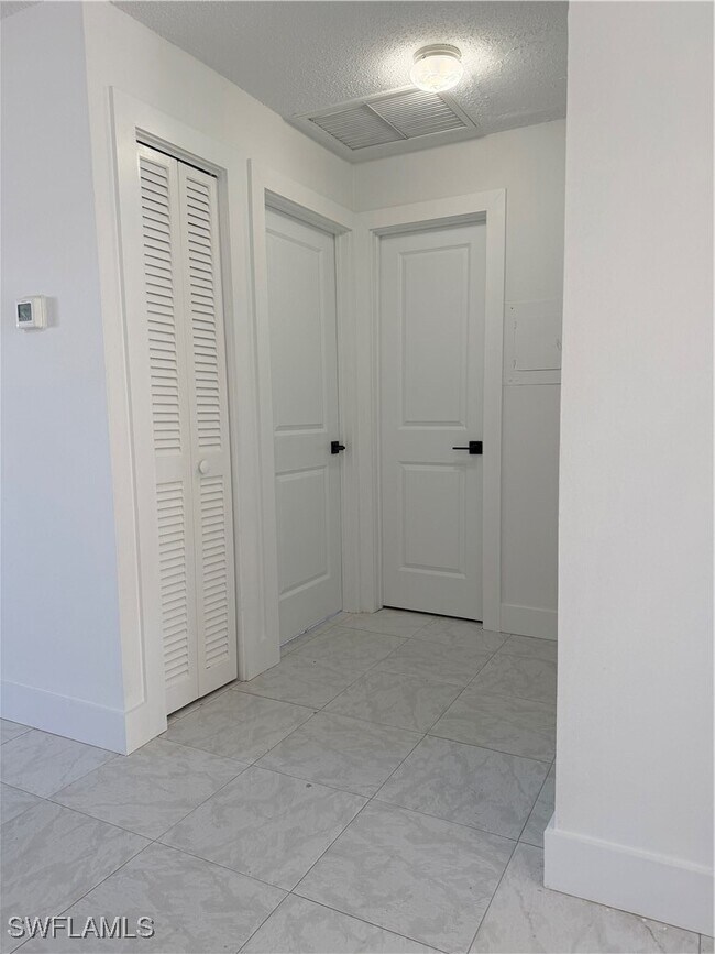 Photo - 3318 Del Prado Blvd S