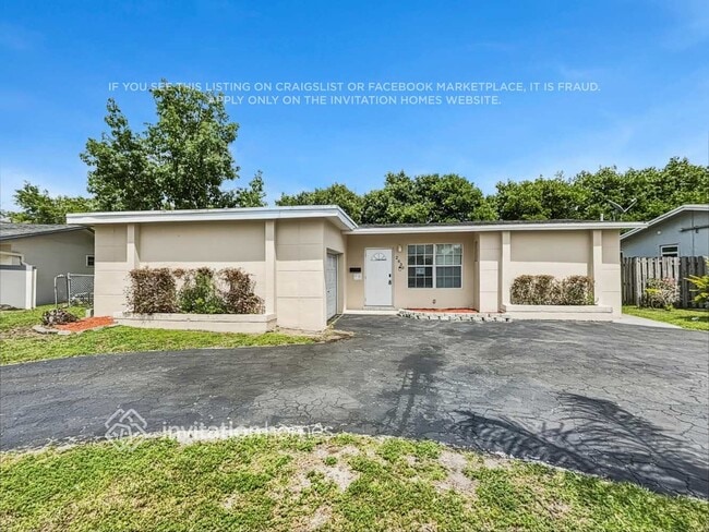Building Photo - 2630 NW 83rd Ave