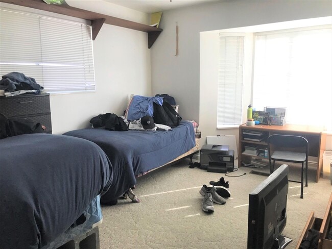 Photo - 565 N 300 E