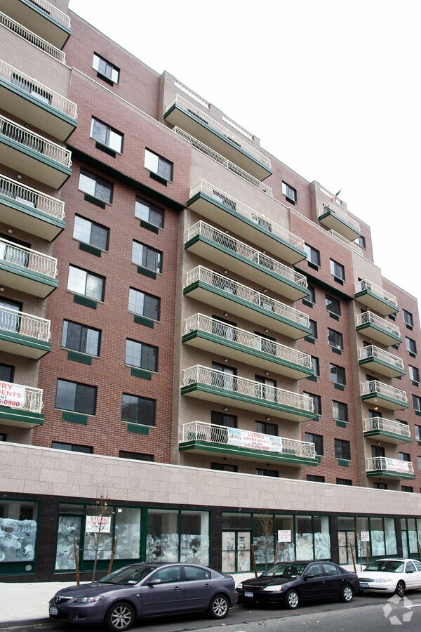 58-25 Queens Blvd - 58-25 Queens Blvd