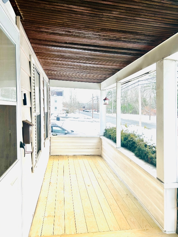 Photo - 331-333 W Main St