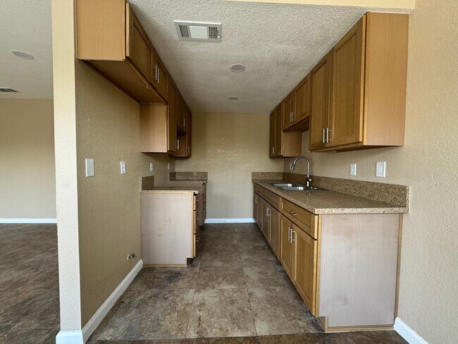 Photo - Two Bedroom One Bathroom Apartment in San Bernardino Unidad 4