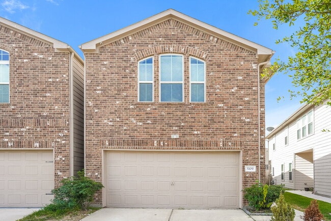 Building Photo - 5109 Caldera Ct