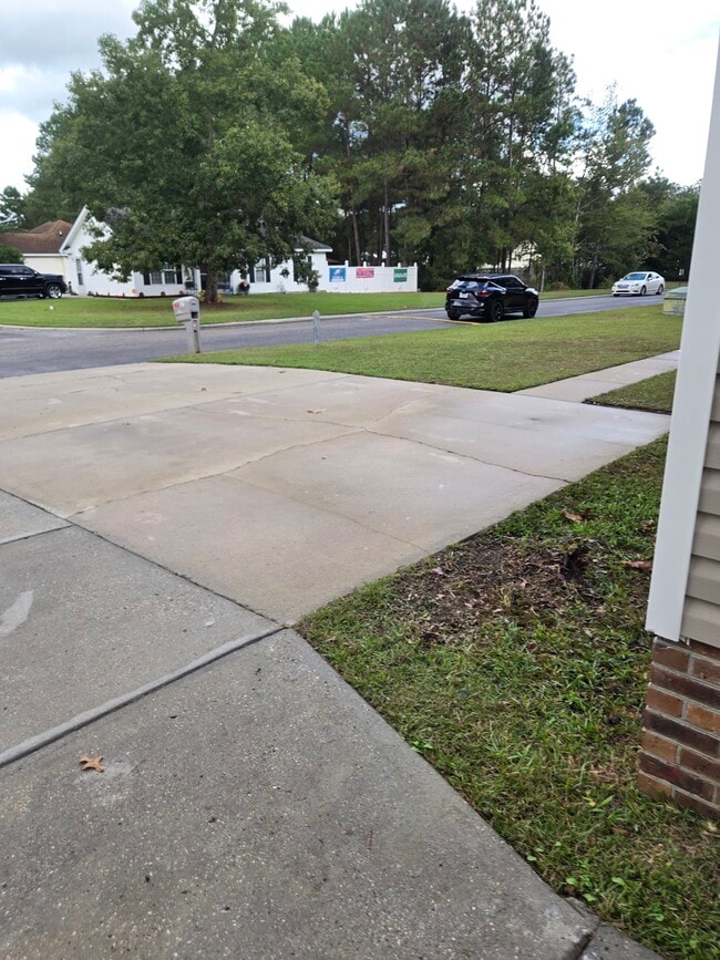 Photo - 1827 Athens Dr