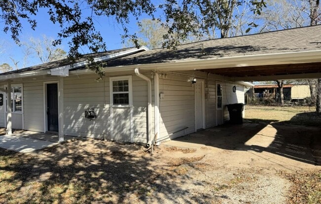 Photo - 230 N Holly Ave