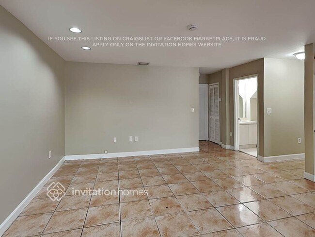 Photo - 1121 NW 129th Pl