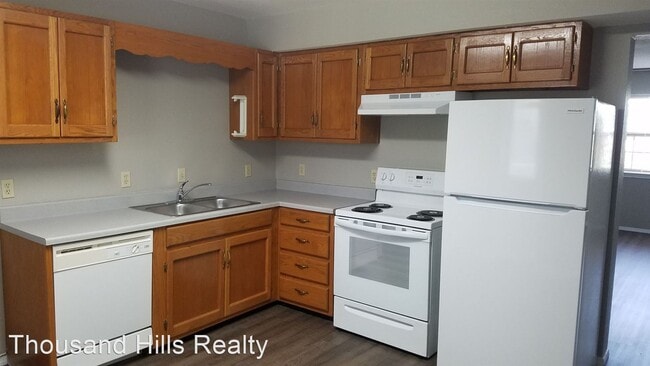 2 br, 1 bath House - 1101 BIRD ROAD APT # 11 - 2 br, 1 bath House - 1101 BIRD ROAD APT # 11