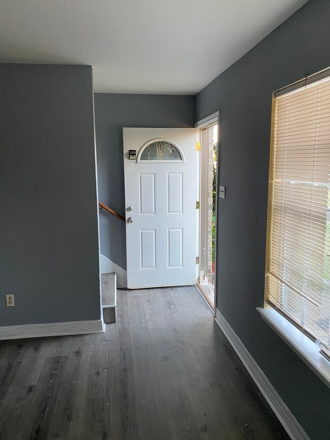 Photo - 312 Rice St Unit A