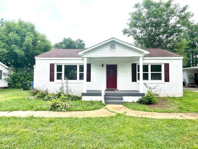 Building Photo - Charming 3 bed 1 bath home in Athens City