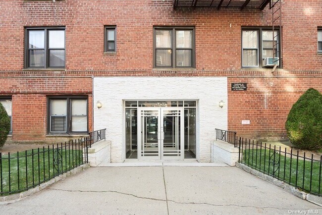 Photo - 64-48 Booth St Apartment Unit 1F