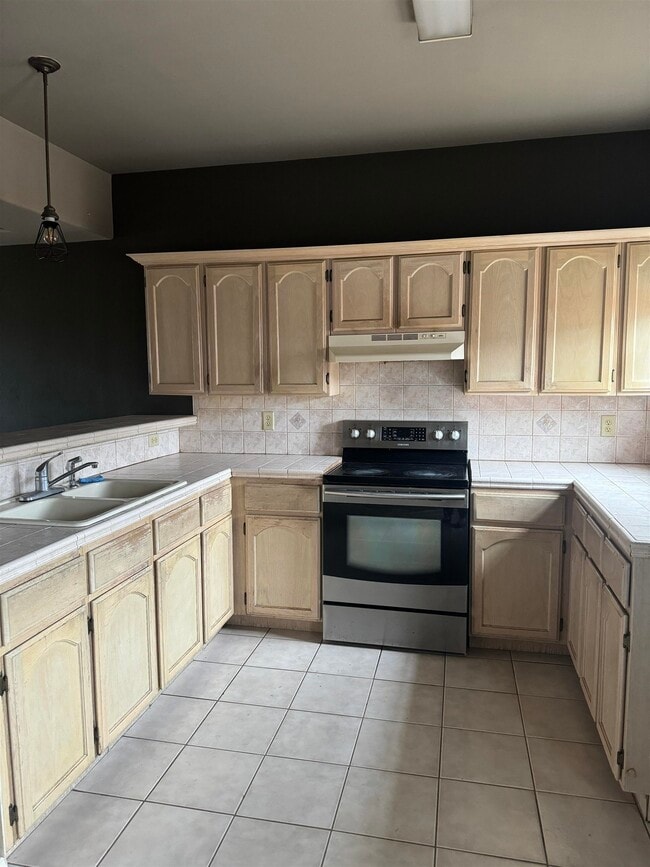 Photo - 9903 Crystal Ct Unidad 113