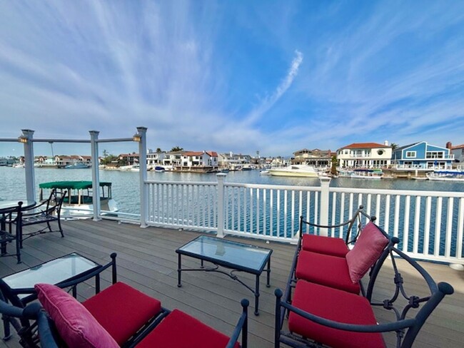 Oxnard | 4 Bed + 3 Bath | WATER FRONT | Fu... - Oxnard | 4 Bed + 3 Bath | WATER FRONT | Fu... House