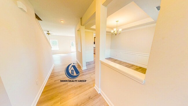 Photo - 109 Sheffield St