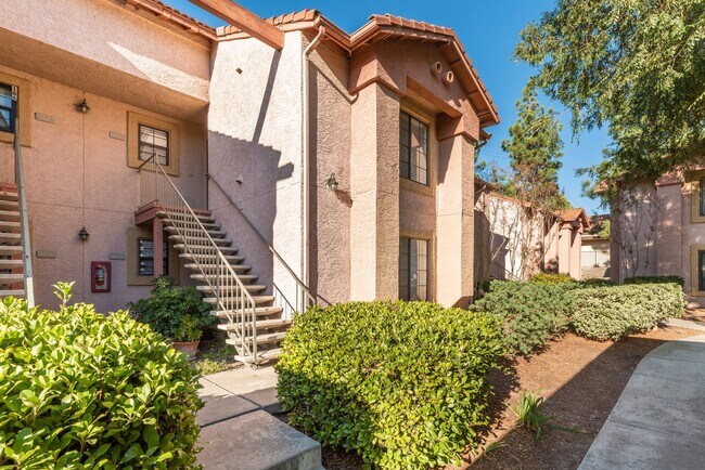 Photo - 2 bedroom upstairs unit in Il Palio develo...