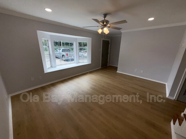 Photo - 112 Du Rhu Dr Unit H