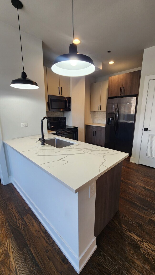 Photo - 4720 N Sheridan Rd Unit 6C