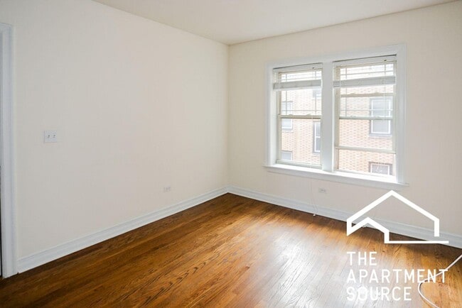 Photo - 3814 N Sheffield Ave Unit 2W