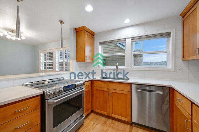 Photo - Charming Victorian-style craftsman 3-Bedroom Townhouse with 2.5 Baths – 1610 Sq Ft of Comfortable...