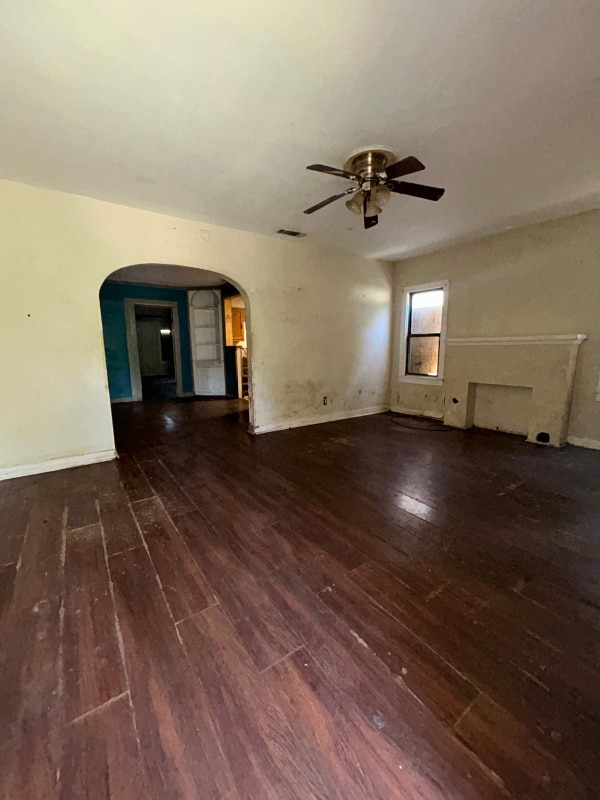 Photo - 314 W Clarendon Dr