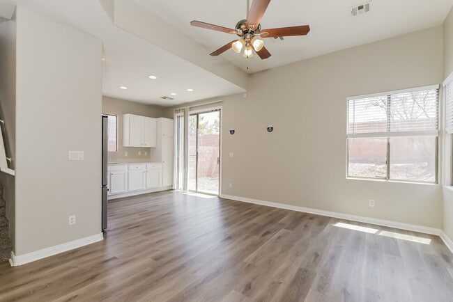 Photo - 168 Sitka Spruce St