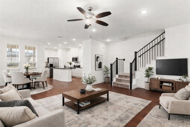 Photo - 2634 Dodson St