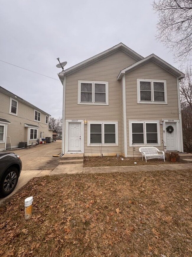 Building Photo - 23167 3rd St Unit 23167 3rd Street- 1