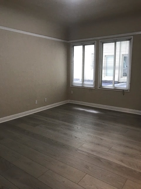 Photo - Pine Grove Apartments