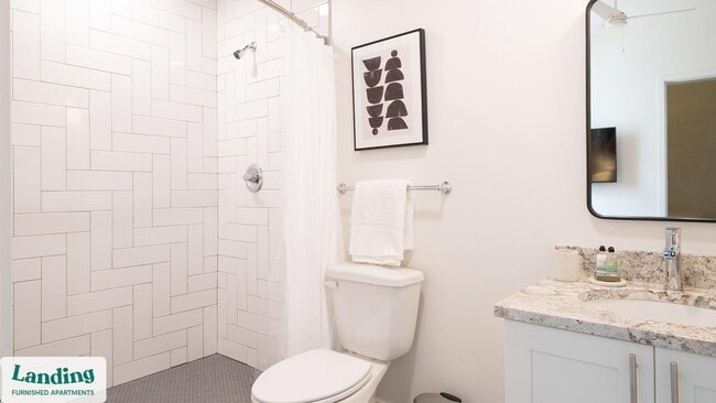 425 20th St S Unit 207