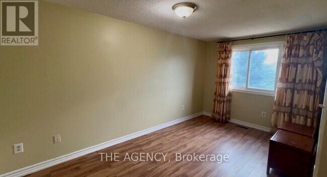 Photo - 14 Clydesdale Rd