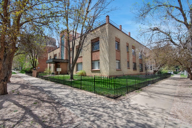 Photo - 1375 N Williams St Unit 207