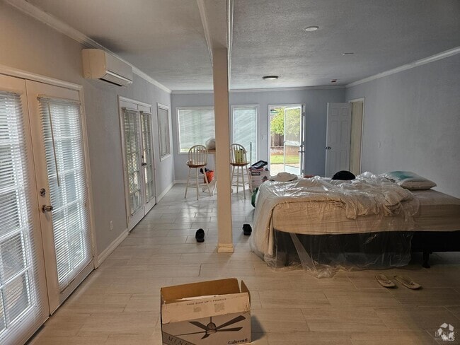 Building Photo - 4062 Encina Dr Rental