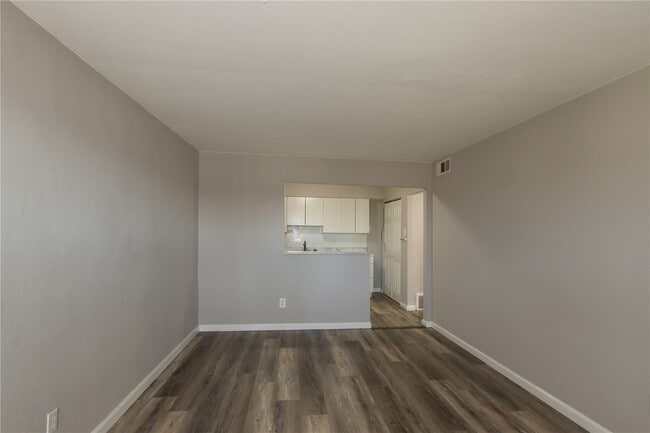 Photo - 4770 Kings Dr Unidad G
