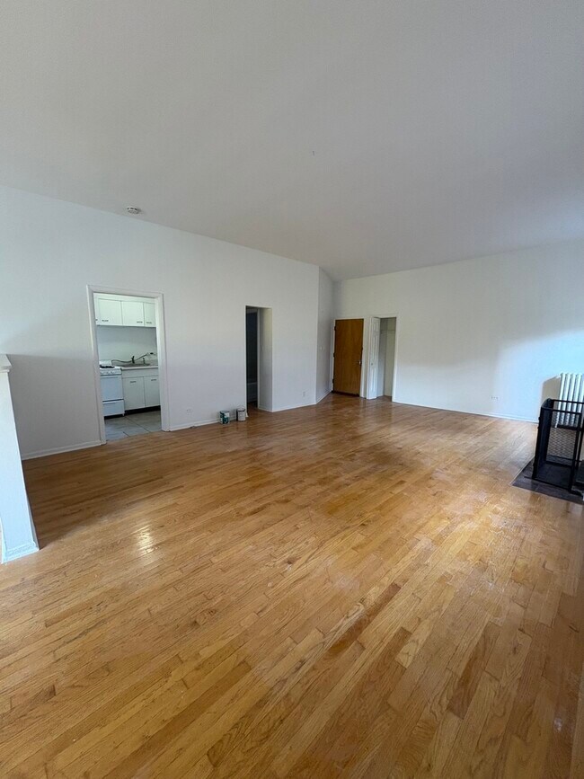 Photo - 5136 S Blackstone Ave Unit 3R