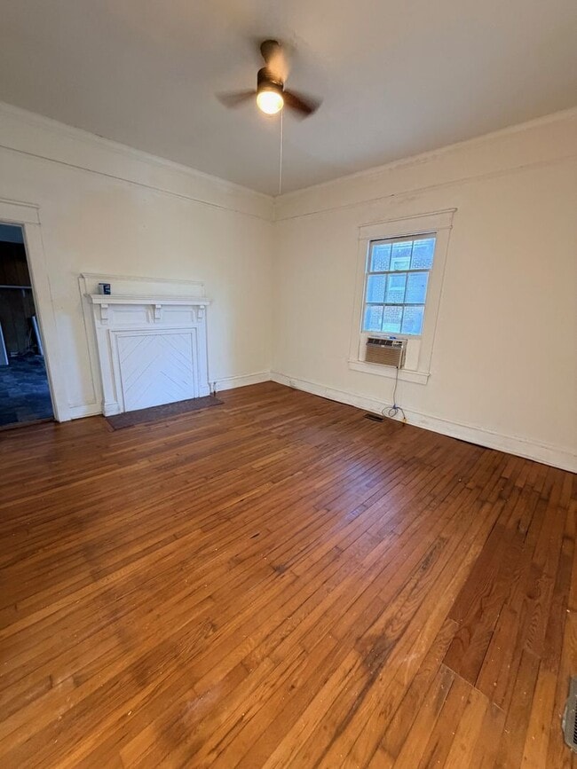 Photo - 412 Morgan Ave Unit 412 Morgan Ave