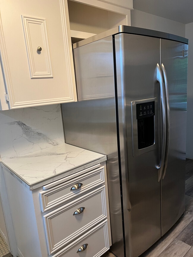 Photo - 1471 Rainier Court